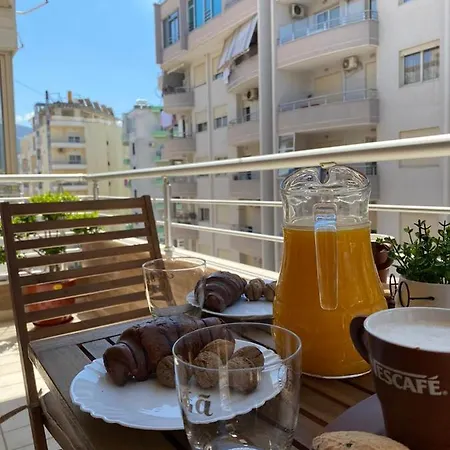 Ralph Apartament Wlora